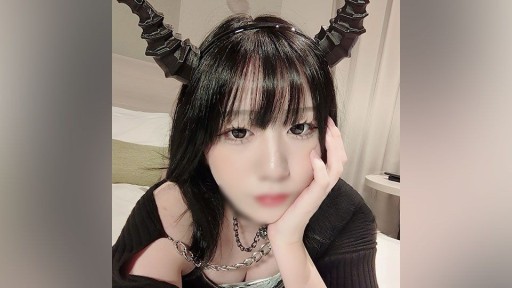 FC2PPV-4038576 세련된 미백 바디**를 찔러! 할로윈 이벤트에 참가 파리피 여성을 격렬하게 농후하게 얽히고 하메 뿌려 쾌락 타락시켜!