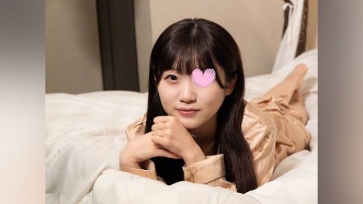 FC2PPV-4116592 잠옷 de 아저씨 ♥ 웃는 얼굴이 귀여운 혼와카계 소스 눈의 하루카 짱♥