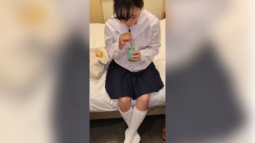 FC2PPV-4381698 한정수량 (얼굴공개 보너스 없음) 피아노 수업을 일찍 마친 연하의 섹스친구와의 성교육