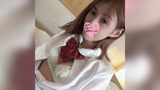 FC2PPV-4505160 대인기였던 D컵 미유로 아름다운 엉덩이의 보육사씨가 시부야의 인기 의류 판매원으로 전직