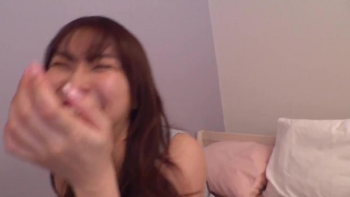 SAN-014 너무 강한 성욕을 억제 할 수없는 출장 호스트 미친 바츠이치 여자 / 이사키 리안